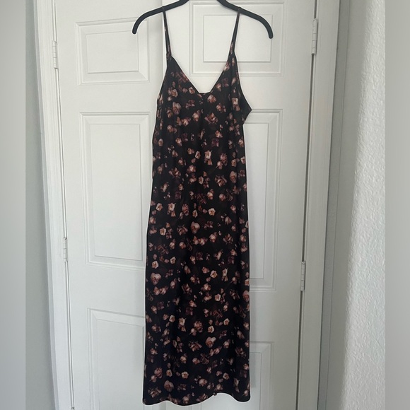 A New Day Floral Midi Dress - Picture 2 of 4